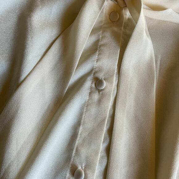 Vivienne Tam Tie Blouse Womens 6 Cream White Minimalist Pussycat Bow Top Shirt - Picture 2 of 9
